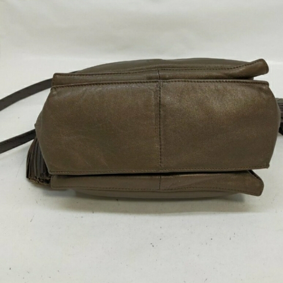 Loewe Flamenco Tassel Bronze Leather Shoulder Bag - Picture 5 of 16